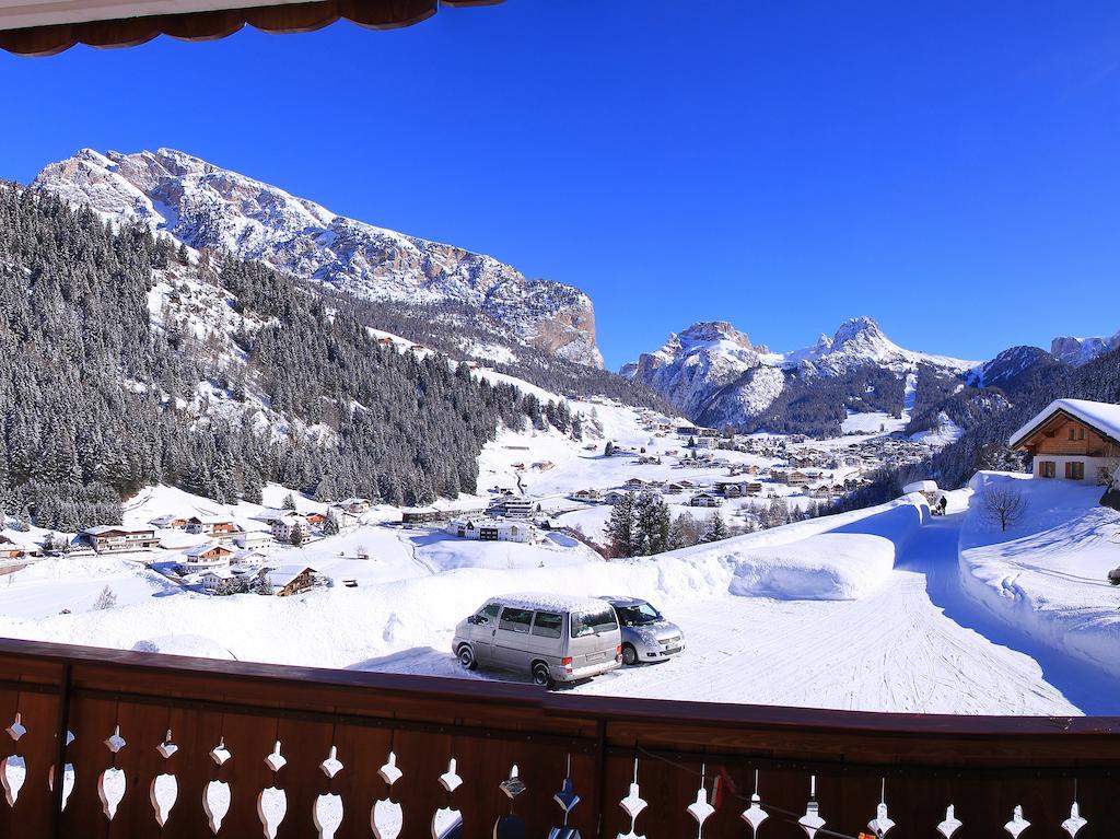 Garni Martlhof Hotel Selva di Val Gardena Exterior photo